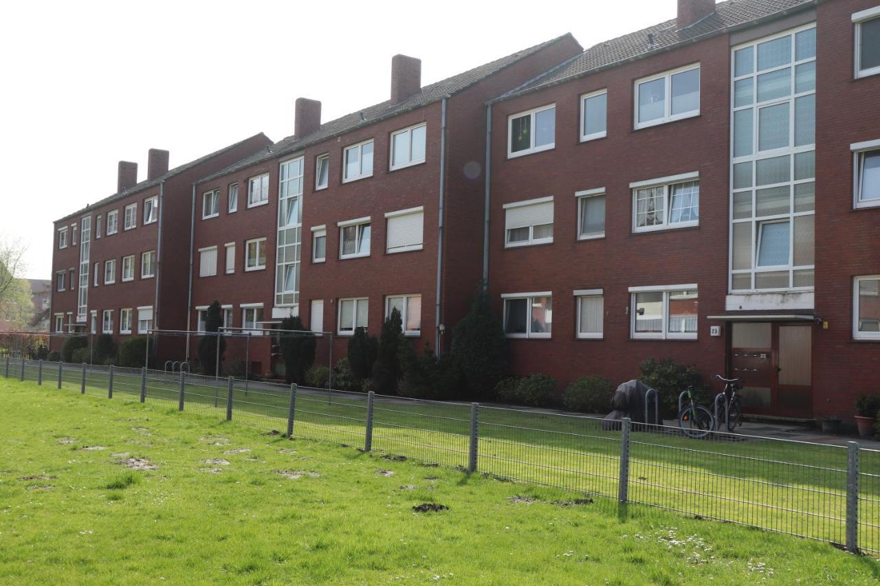 Ferienwohnung Wippsteert - 5 Sterne - Mit Balkon Und Pkw Stellplatz 埃姆登 外观 照片